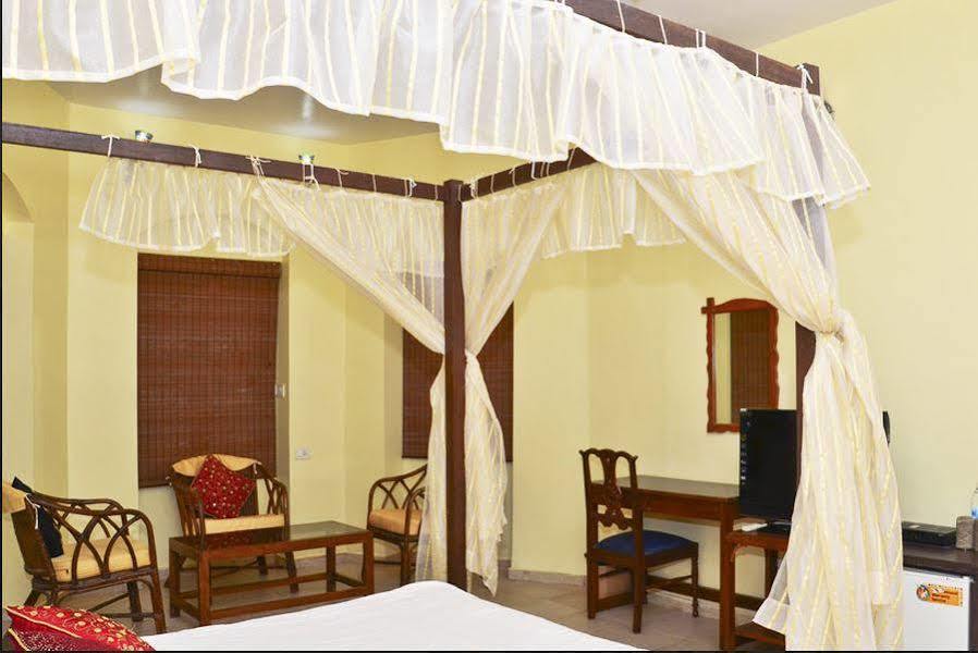 Hotel Banyan Tree Courtyard Calangute Exterior foto